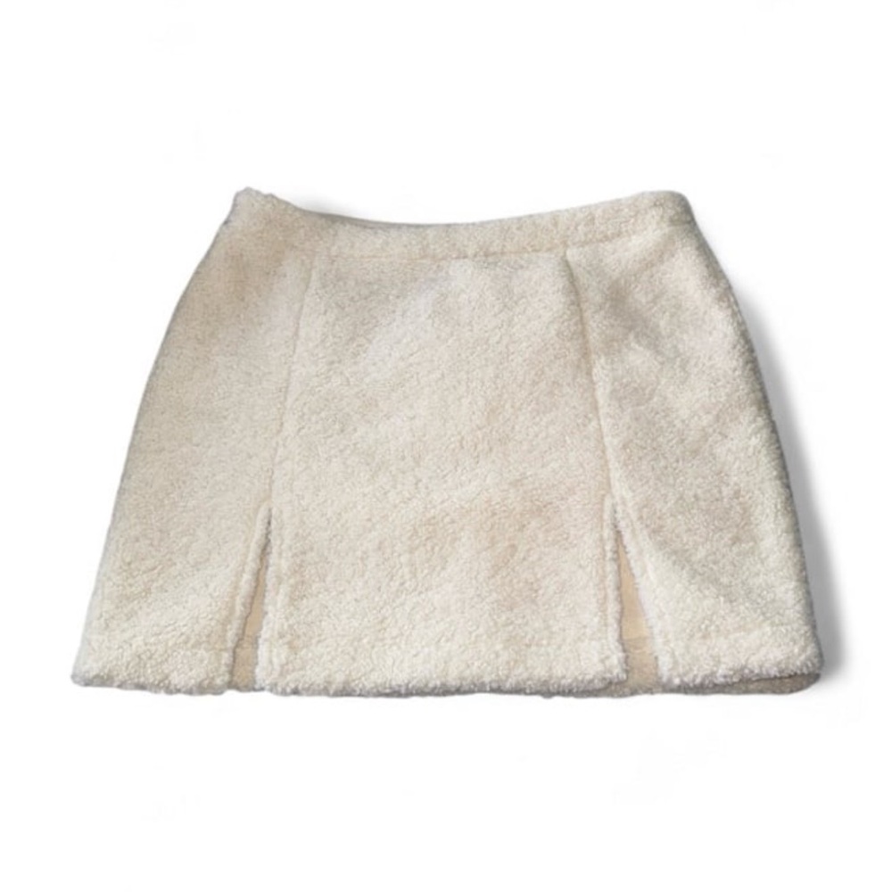 NWOT On Twelfth Sherpa Teddy Mini Skirt